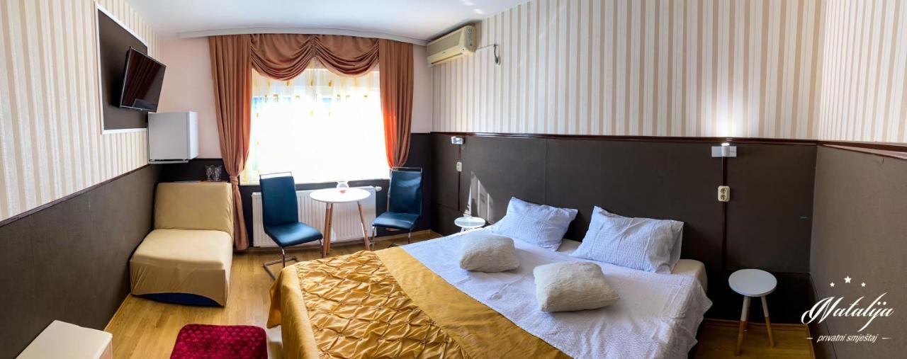 Smjestaj Natalija Hotell Osijek Exteriör bild