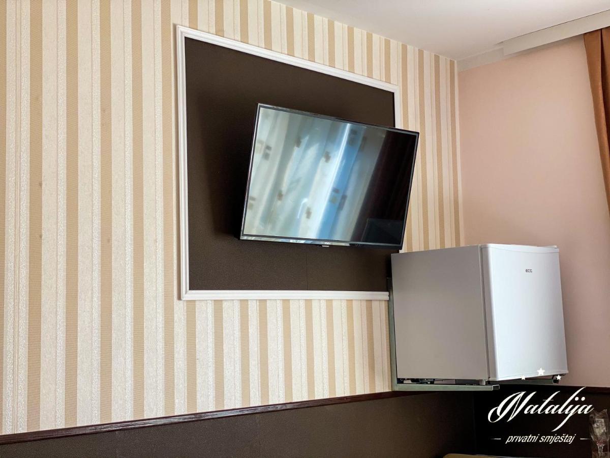 Smjestaj Natalija Hotell Osijek Exteriör bild