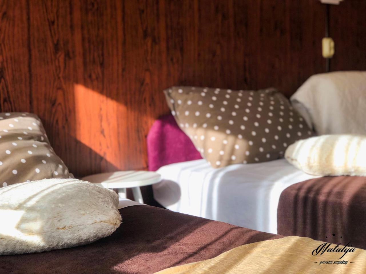 Smjestaj Natalija Hotell Osijek Exteriör bild